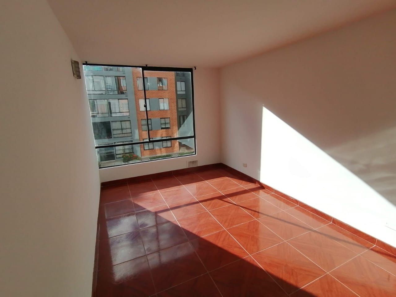 Apartamento en arriendo Cundinamarca Soacha Cr La Oportunidad Et I 45 m2 Habitaciones 3 Baños 1 Garajes 0 Precio $930000
