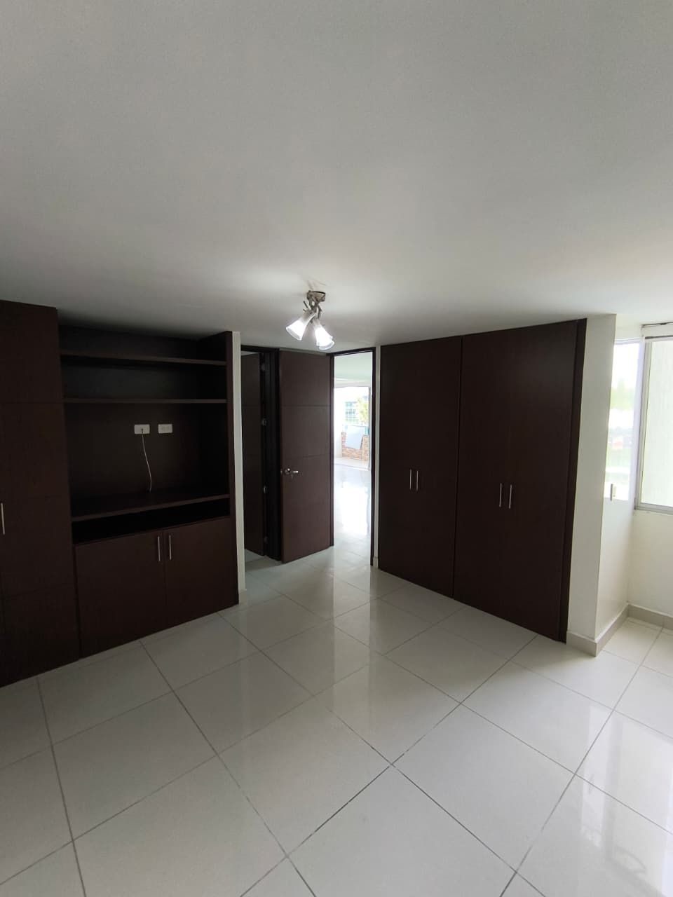 Apartamento en arriendo Santander Floridablanca Mediterrane Royal 85 m2 Habitaciones 2 Baños 2 Garajes 1 Precio $2764200