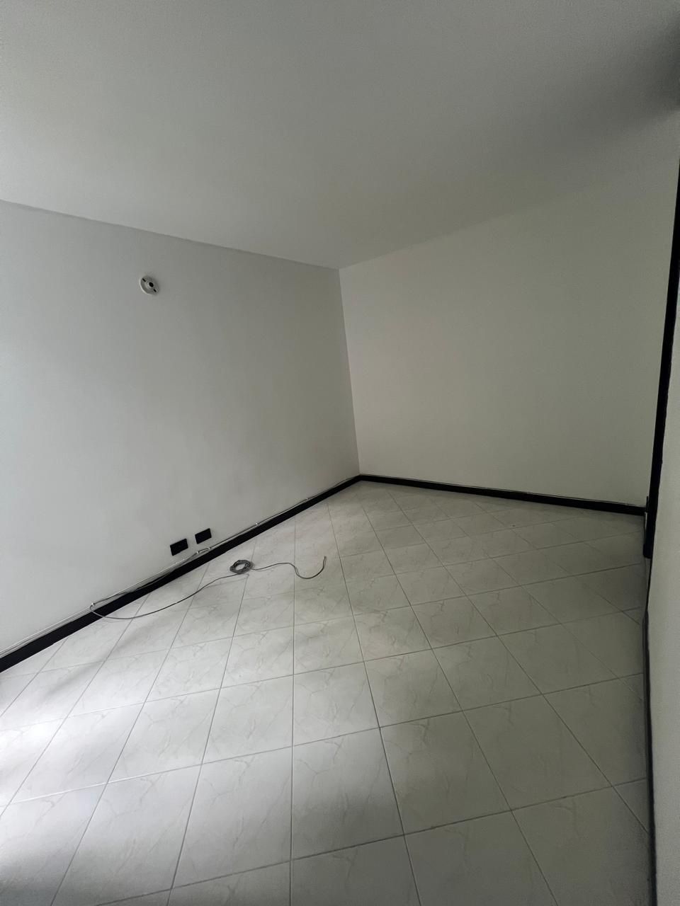 Apartamento en arriendo Antioquia Medellín Castropol 58 m2 Habitaciones 3 Baños 2 Garajes 1 Precio $2600000