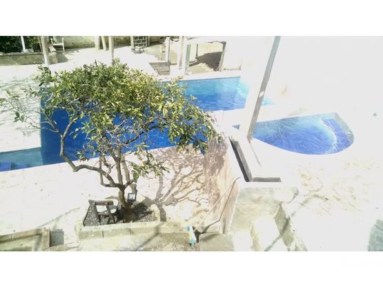 Finca en venta Antioquia Girardota Girardota 328 m2 Habitaciones 8 Baños 3 Garajes 6 Precio $580000000