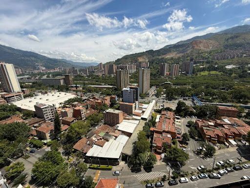 Apartamento en arriendo Antioquia Bello La Cabañita 52 m2 Habitaciones 2 Baños 2 Garajes 1 Precio $1900000