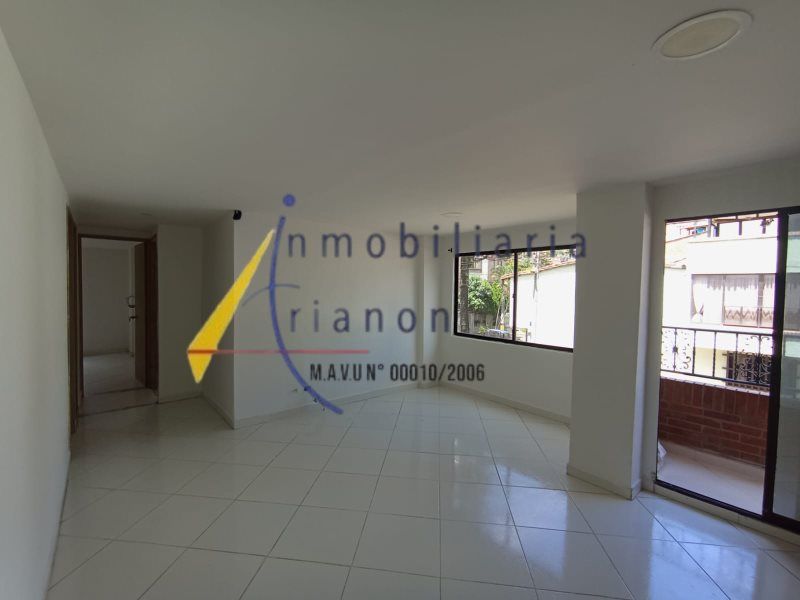 Apartamento en arriendo Antioquia Medellín Altos Del Poblado 75 m2 Habitaciones 3 Baños 2 Garajes 0 Precio $2700000