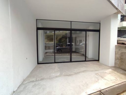 Local en venta Antioquia El Carmen De Viboral Sacatin 130 m2 Habitaciones 0 Baños 2 Garajes 1 Precio $670000000