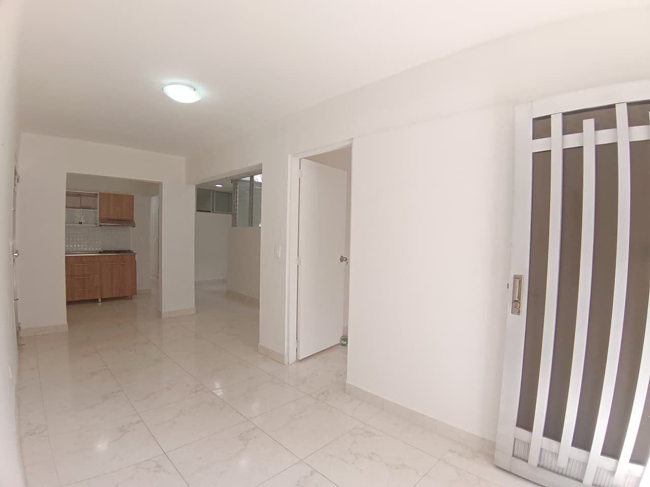 Casa en arriendo Antioquia Envigado Obrero 80 m2 Habitaciones 3 Baños 2 Garajes 0 Precio $2400000