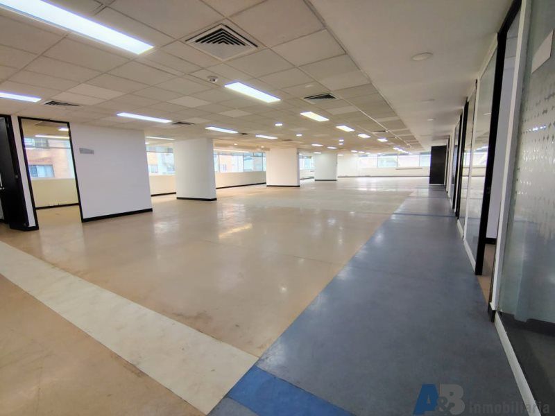 Oficina en arriendo Antioquia Medellín Simesa 505 m2 Habitaciones 0 Baños 8 Garajes 0 Precio $48534720
