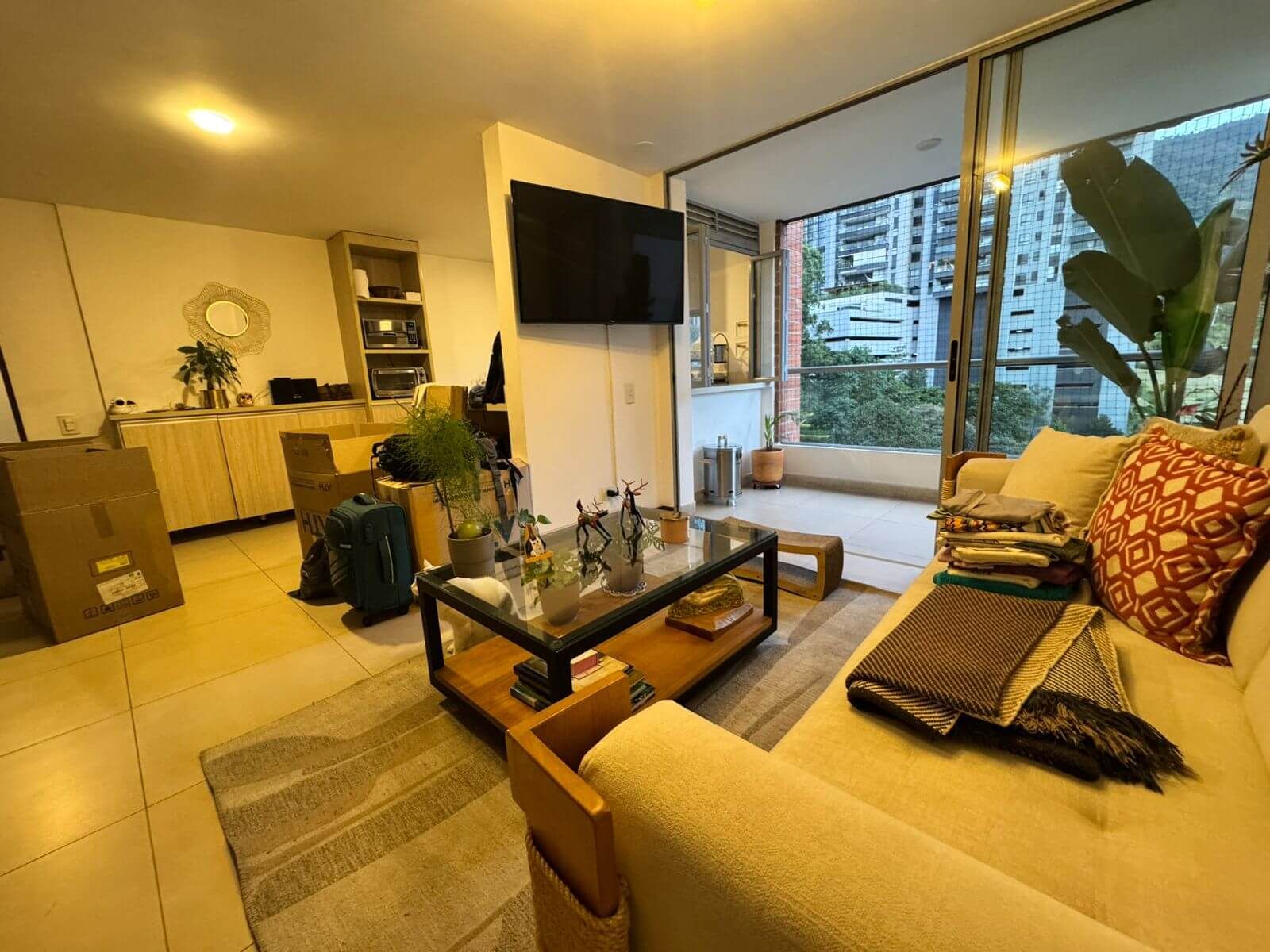 Apartamento en arriendo Antioquia Envigado El Chinguí 92 m2 Habitaciones 3 Baños 2 Garajes 1 Precio $4300000