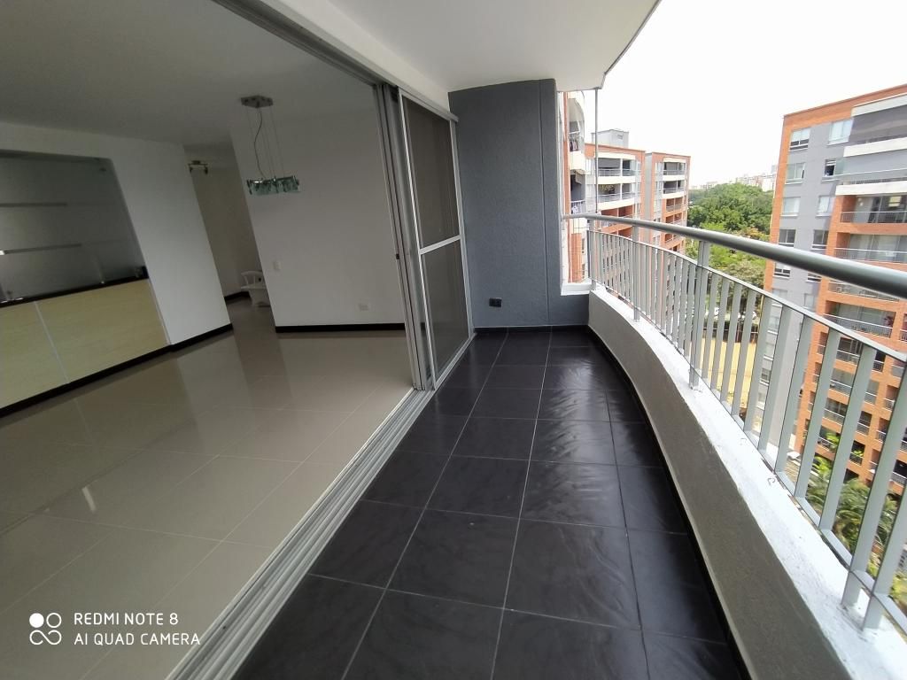 Apartamento en arriendo Valle Del Cauca Cali Urbanización Río Lili 94 m2 Habitaciones 3 Baños 2 Garajes 1 Precio $2600000