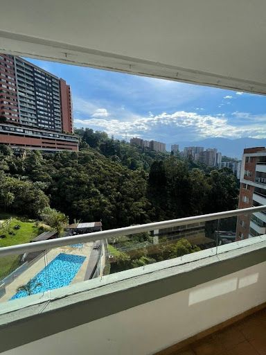 Apartamento en arriendo Antioquia Envigado Trianon 75 m2 Habitaciones 3 Baños 2 Garajes 1 Precio $3000000