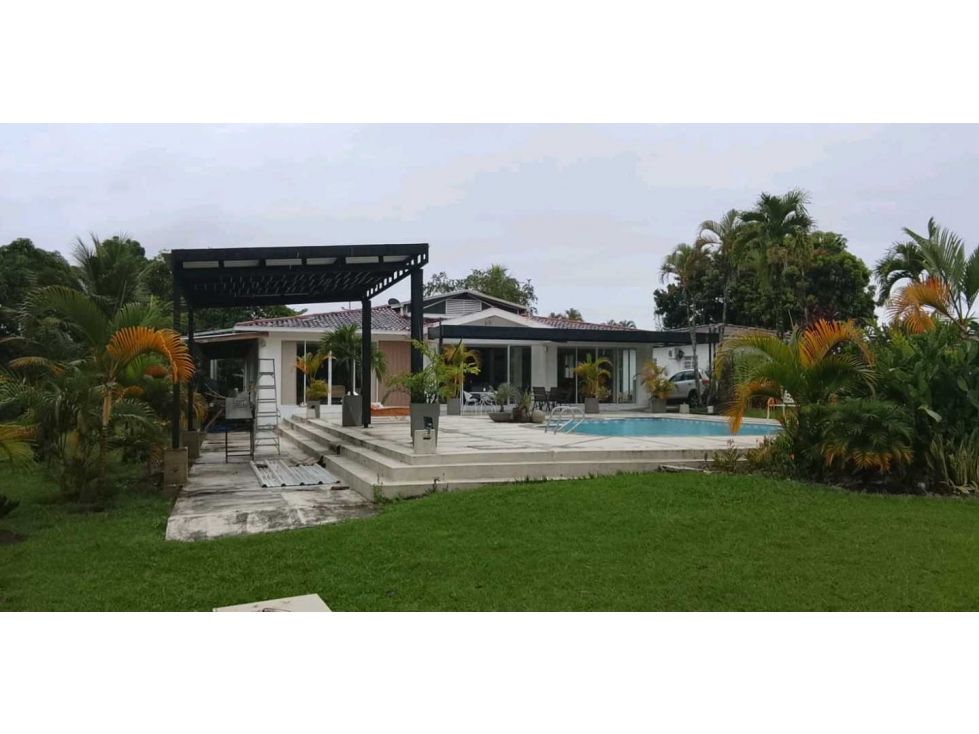 Casa Campestre en venta Quindío Armenia Armenia 700 m2 Habitaciones 4 Baños 5 Garajes 2 Precio $2700000000