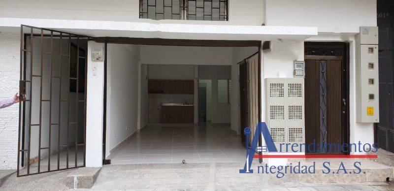 Apartamento en arriendo Antioquia Medellín Rosales 30 m2 Habitaciones 1 Baños 1 Garajes 0 Precio $2950000