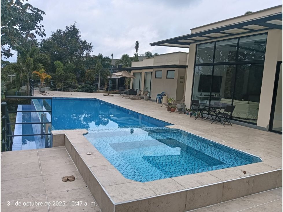 Casa Campestre en venta Quindío Armenia Armenia 400 m2 Habitaciones 4 Baños 5 Garajes 5 Precio $3000000000