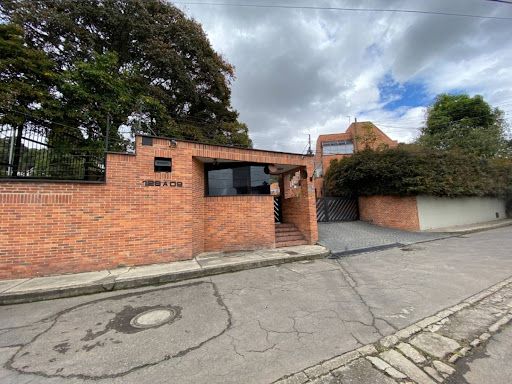 Casa en venta Cundinamarca Bogotá Niza Suba 292 m2 Habitaciones 4 Baños 4 Garajes 2 Precio $1400000000