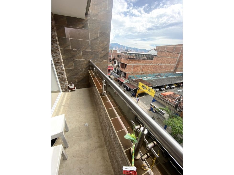 Casa en venta Antioquia Itagüí Centro 80 m2 Habitaciones 3 Baños 2 Garajes 0 Precio $380000000