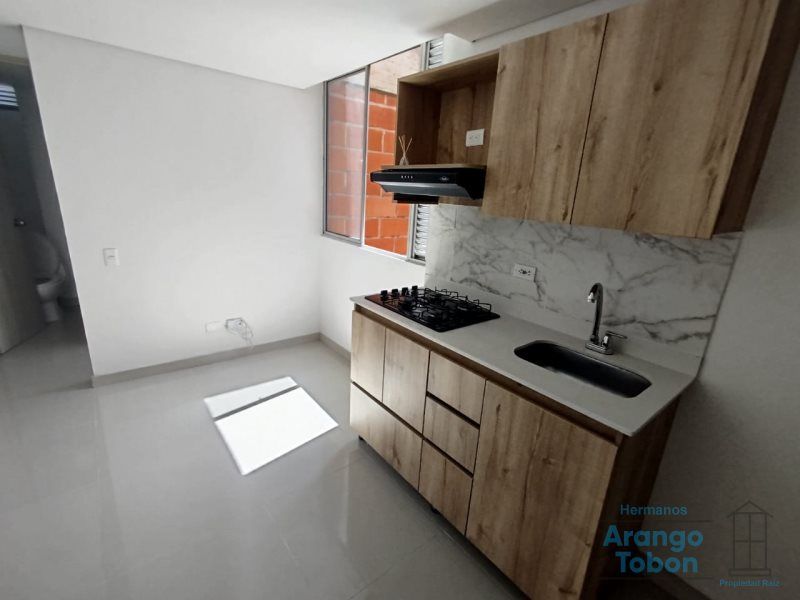 Apartamento en venta Antioquia Medellín Urbanizacion Sorrento 35 m2 Habitaciones 2 Baños 2 Garajes 0 Precio $255000000