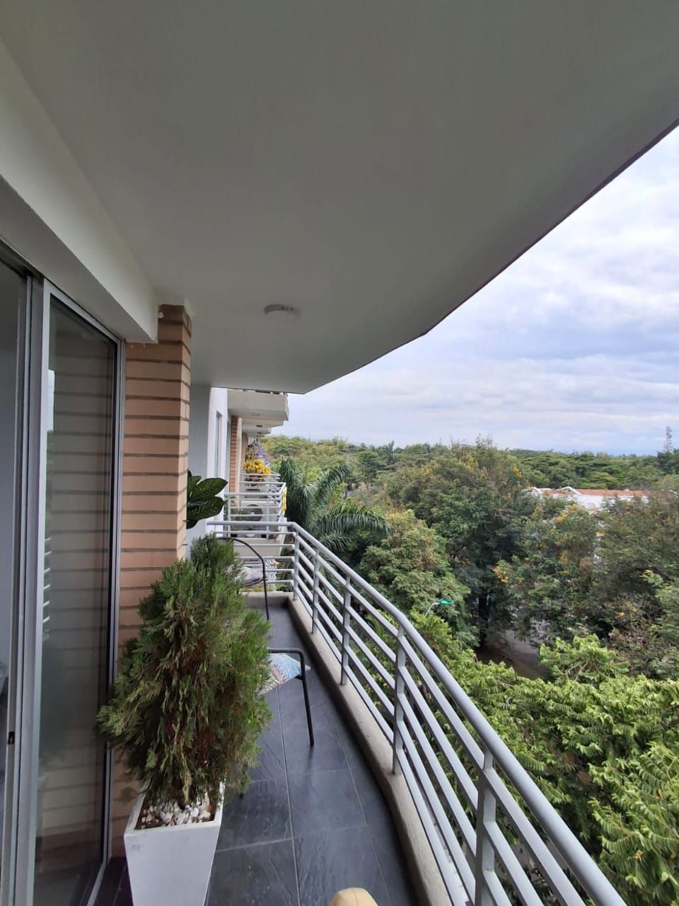 Apartamento en venta Valle Del Cauca Cali El Ingenio 97 m2 Habitaciones 3 Baños 4 Garajes 2 Precio $470000000