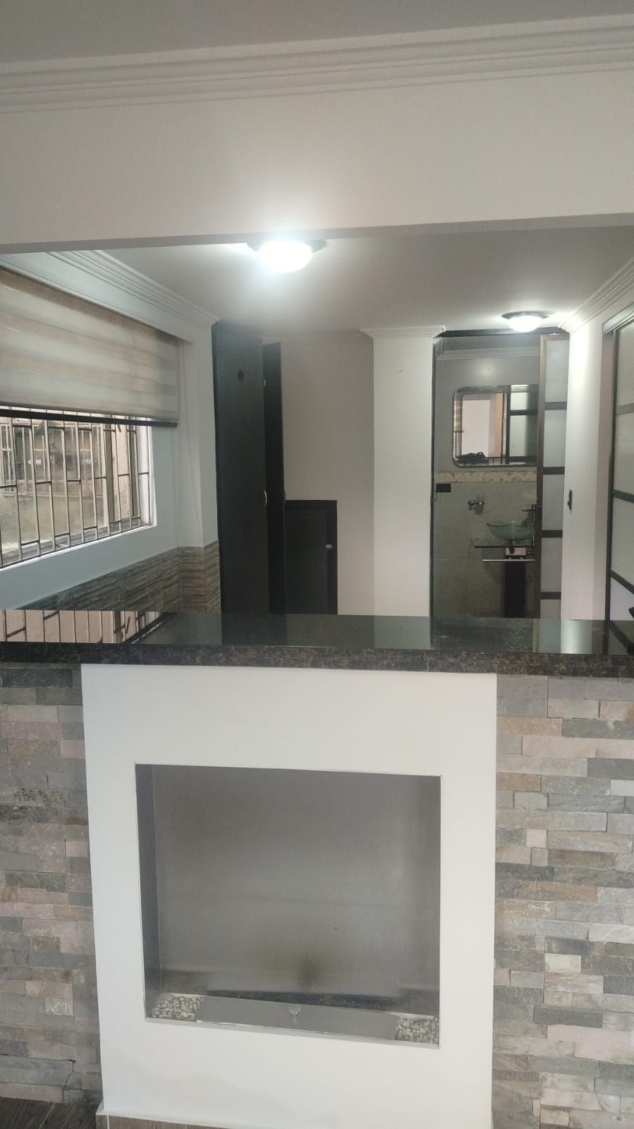 Apartaestudio en arriendo Cundinamarca Bogotá Marsella 34 m2 Habitaciones 1 Baños 1 Garajes 0 Precio $1100000