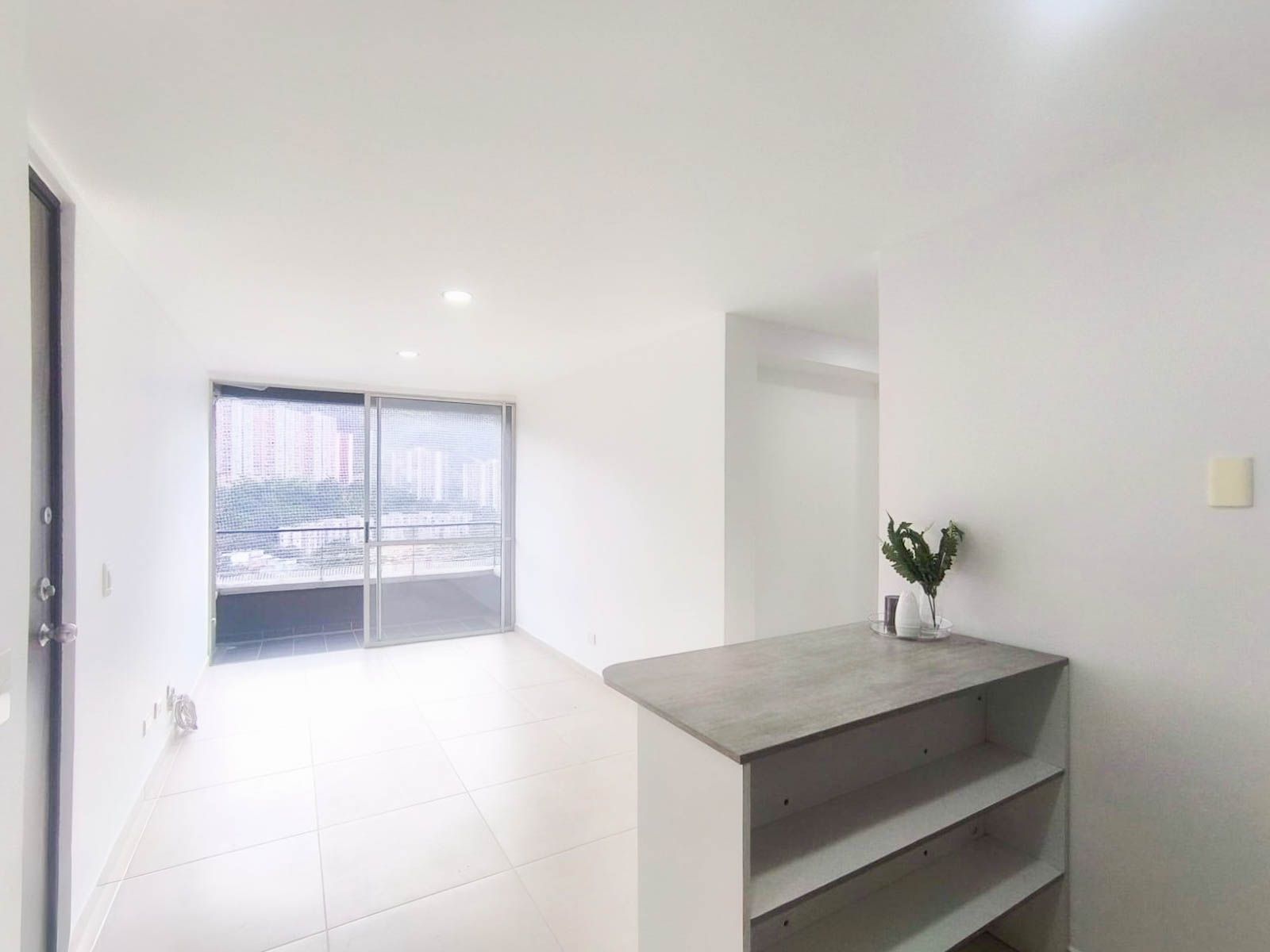 Apartamento en venta Antioquia Medellín El Rincon 57 m2 Habitaciones 3 Baños 2 Garajes 1 Precio $375000000