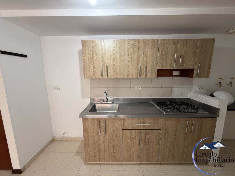Apartamento en arriendo Antioquia Envigado La Paz 75 m2 Habitaciones 3 Baños 2 Garajes 1 Precio $2800000