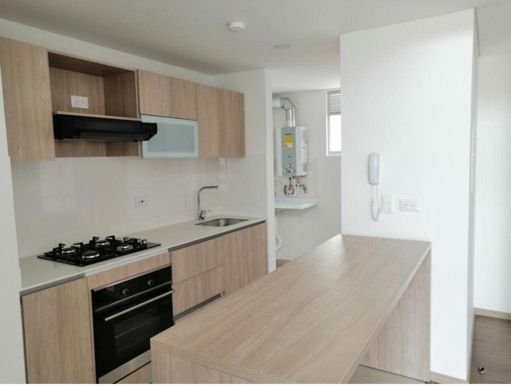 Apartamento en arriendo Cundinamarca Bogotá Alfonso López 73 m2 Habitaciones 3 Baños 3 Garajes 2 Precio $3500000