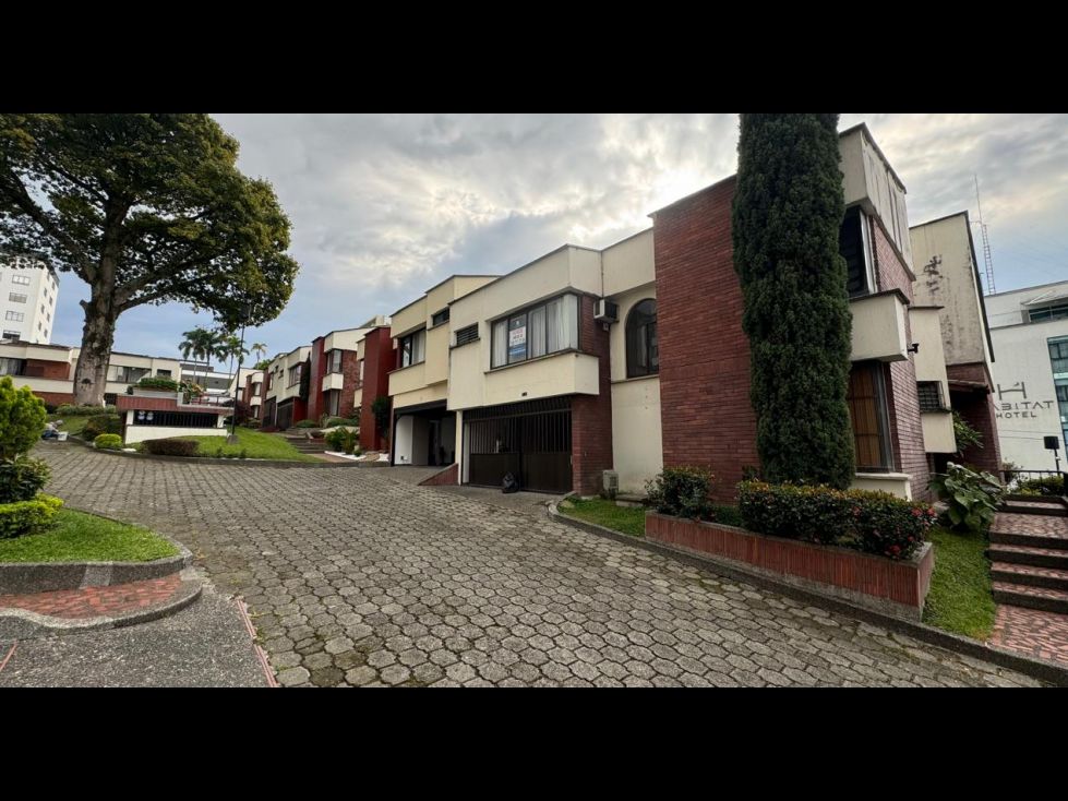 Casa en venta Risaralda Pereira Br Luis Alberto Duque 207 m2 Habitaciones 4 Baños 3 Garajes 2 Precio $750000000