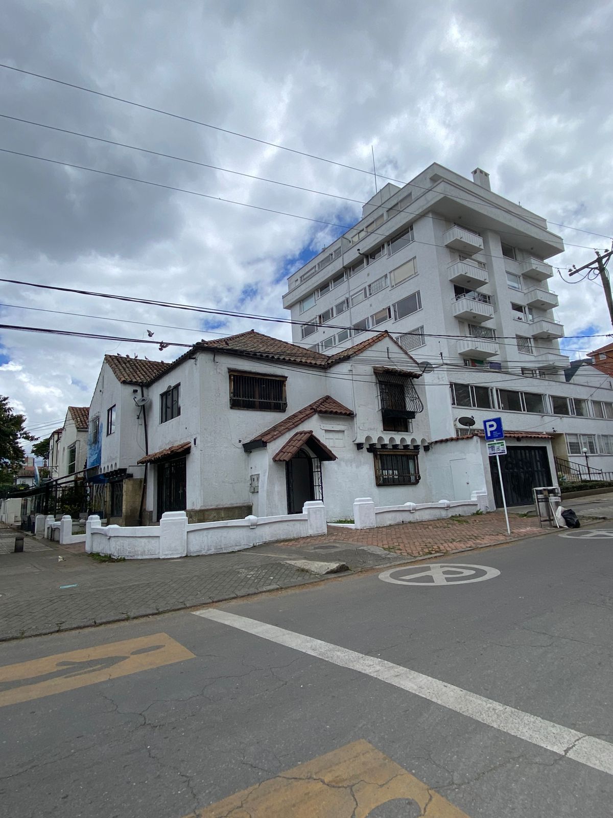 Casa en venta Cundinamarca Bogotá Quinta Camacho 265 m2 Habitaciones 4 Baños 4 Garajes 1 Precio $2100000000