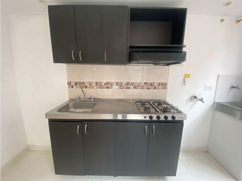 Apartamento en arriendo Antioquia Medellín Cucaracho 50 m2 Habitaciones 3 Baños 1 Garajes 0 Precio $900000