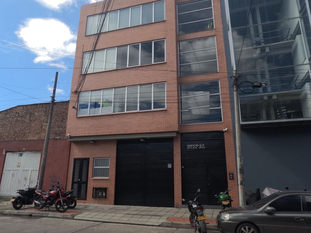 Oficina en arriendo Cundinamarca Bogotá La Merced Norte 70 m2 Habitaciones 0 Baños 2 Garajes 0 Precio $2802000
