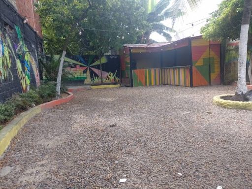 Casa en arriendo Bolívar Cartagena Torices 210 m2 Habitaciones 4 Baños 4 Garajes 0 Precio $4000000