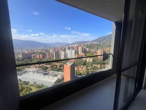 Apartamento en arriendo Antioquia Envigado La Pradera 87 m2 Habitaciones 3 Baños 2 Garajes 1 Precio $4000000