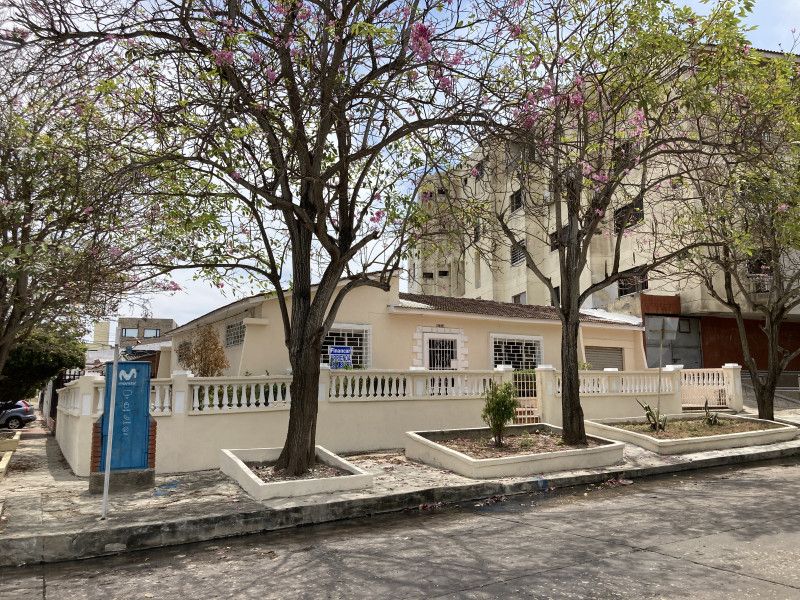Casa en arriendo Atlántico Barranquilla Bellavista 234 m2 Habitaciones 3 Baños 2 Garajes 0 Precio $4500000