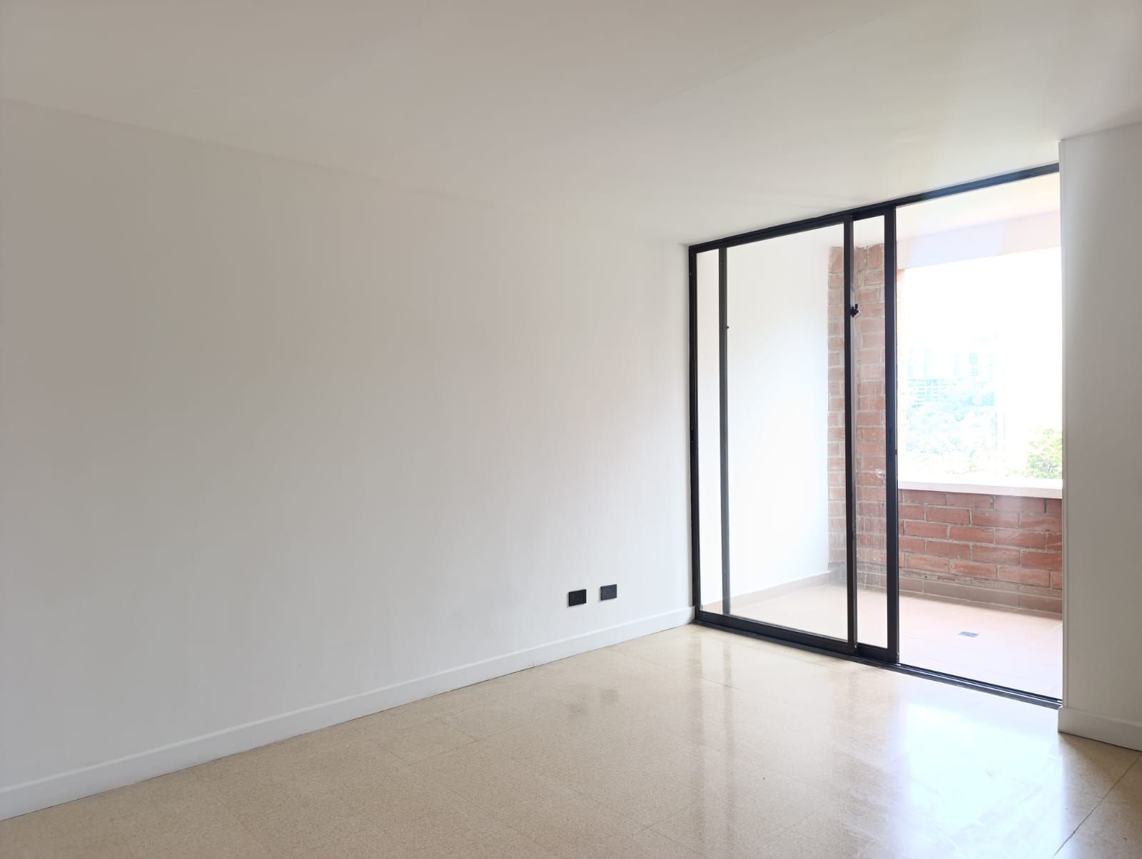 Apartamento en arriendo Antioquia Medellín Carpinelo 170 m2 Habitaciones 3 Baños 4 Garajes 3 Precio $7500000