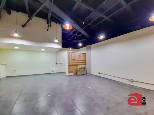 Local en venta Antioquia Itagüí Camparola 61 m2 Habitaciones 0 Baños 0 Garajes 0 Precio $700000000