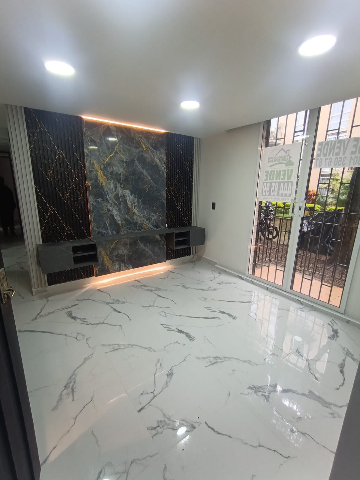 Apartamento en venta Antioquia Medellín Boston 52 m2 Habitaciones 3 Baños 2 Garajes 0 Precio $320000000