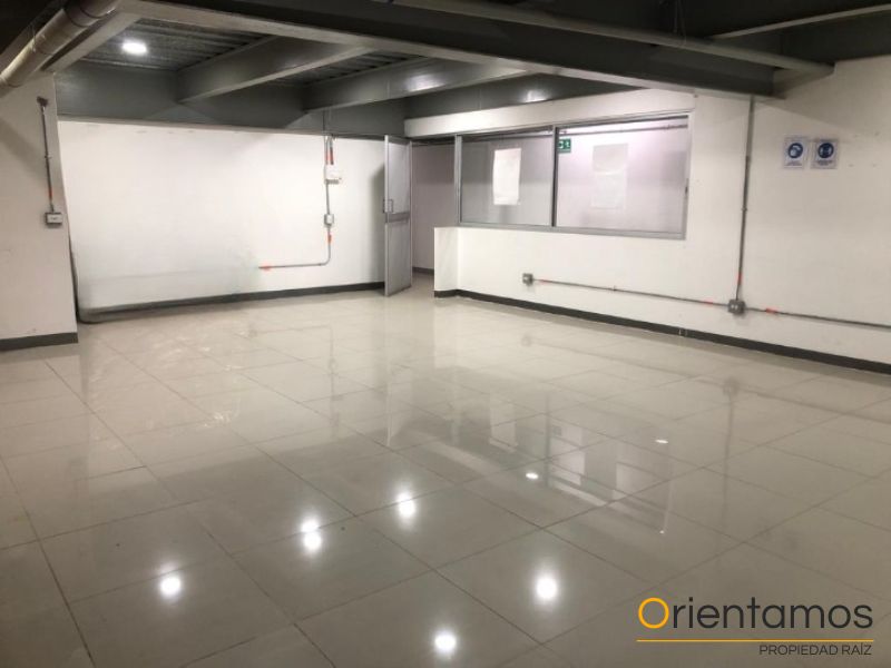 Local en arriendo Antioquia Rionegro Cr Canto 30 m2 Habitaciones 0 Baños 0 Garajes 0 Precio $1800000