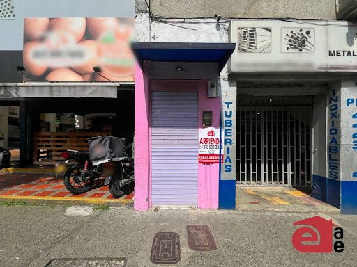 Local en arriendo Antioquia Envigado Zona Centro 4 m2 Habitaciones 0 Baños 1 Garajes 0 Precio $1100000