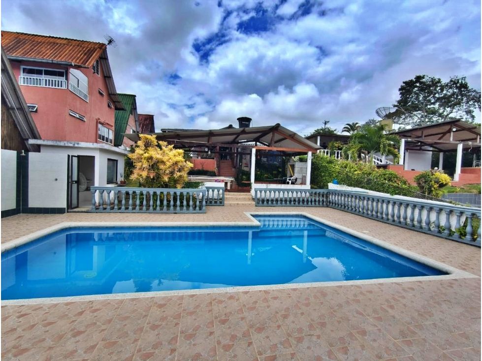 Finca en venta Valle Del Cauca Dagua Dagua 617 m2 Habitaciones 3 Baños 2 Garajes 3 Precio $420000000