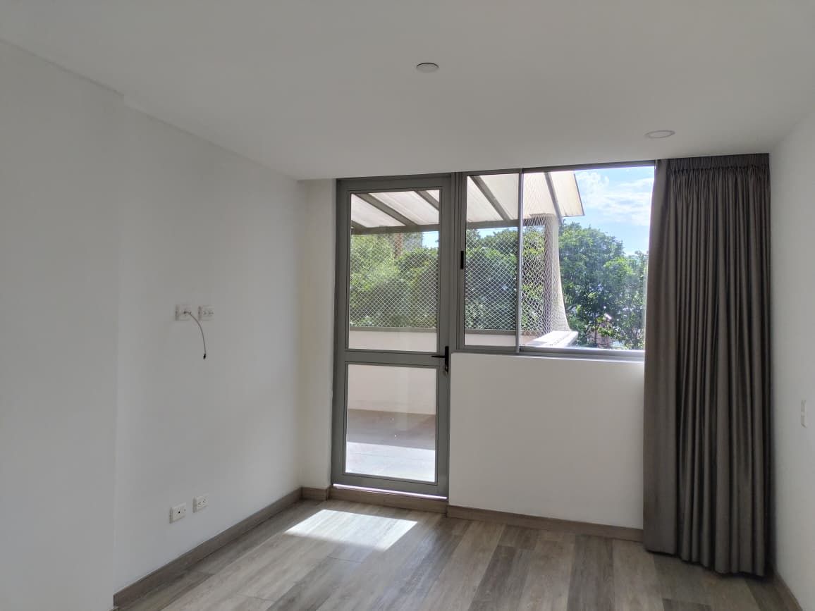 Apartamento en venta Antioquia Medellín Colombia 100 m2 Habitaciones 3 Baños 3 Garajes 2 Precio $900000000