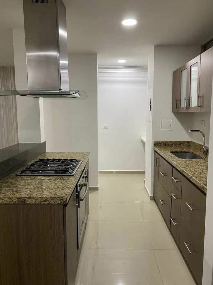 Apartamento en arriendo Santander Floridablanca El Olimpo 100 m2 Habitaciones 3 Baños 2 Garajes 1 Precio $3100000