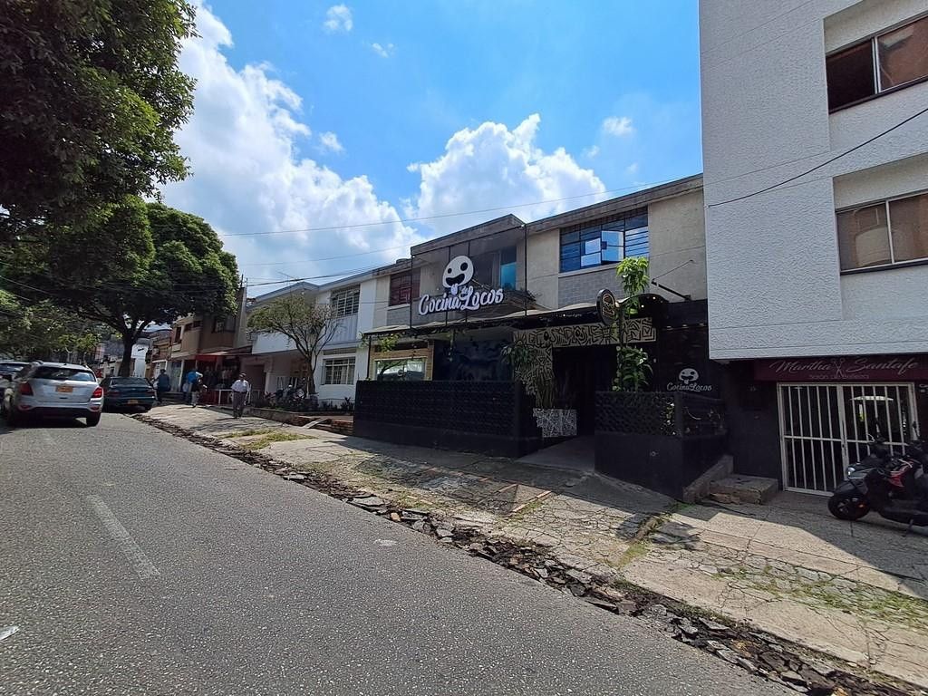 Casa en venta Santander Bucaramanga Sotomayor 500 m2 Habitaciones 6 Baños 6 Garajes 1 Precio $1700000000