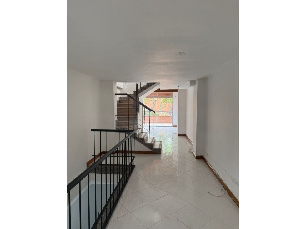 Apartamento en arriendo Antioquia Envigado La Mesa 110 m2 Habitaciones 3 Baños 2 Garajes 0 Precio $2700000