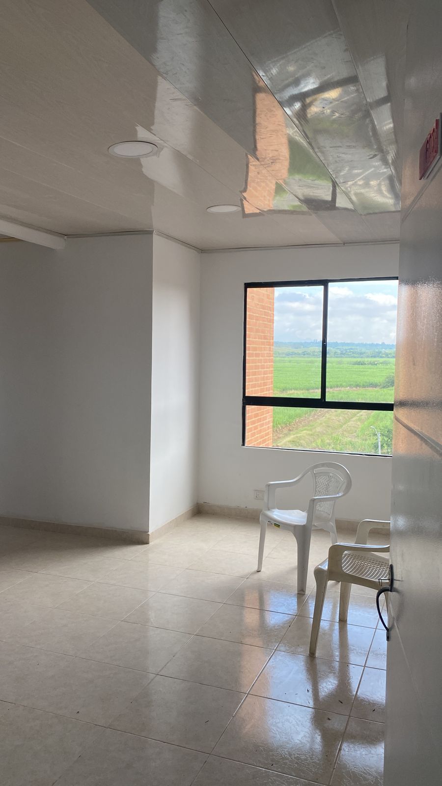 Apartamento en venta Valle Del Cauca Jamundí Jamundí 41 m2 Habitaciones 2 Baños 2 Garajes 1 Precio $155000000