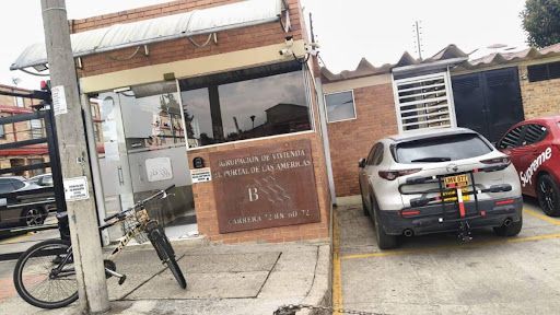 Casa en arriendo Cundinamarca Bogotá El Portal De Las Américas 89 m2 Habitaciones 3 Baños 2 Garajes 1 Precio $2800500