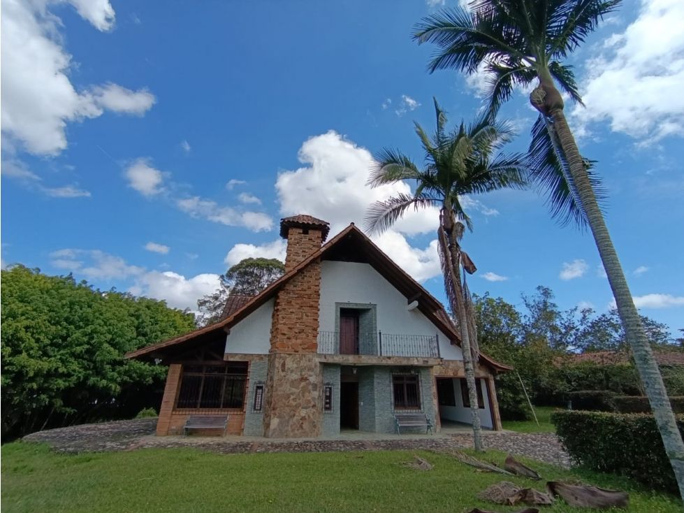 Casa Campestre en venta Antioquia Rionegro Rionegro 296 m2 Habitaciones 4 Baños 5 Garajes 10 Precio $3500000000