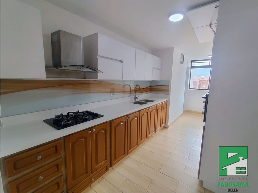 Apartamento en arriendo Antioquia Medellín La Castellana 137 m2 Habitaciones 3 Baños 2 Garajes 1 Precio $4072000