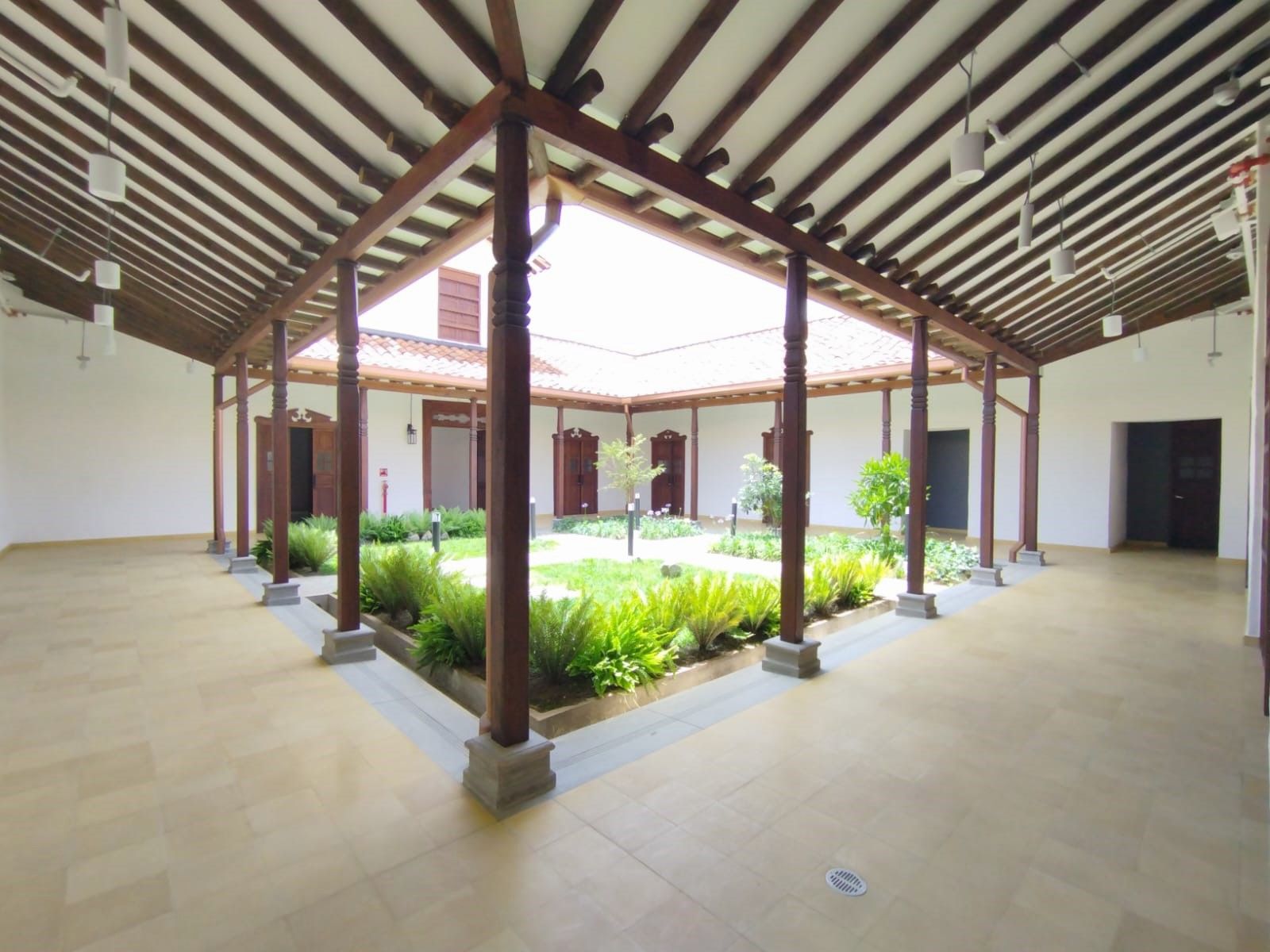 Casa en arriendo Antioquia Rionegro El Porvenir 550 m2 Habitaciones 6 Baños 2 Garajes 0 Precio $22000000