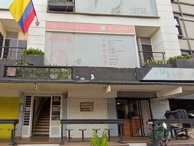 Local en arriendo Antioquia Medellín Rosales 35 m2 Habitaciones 0 Baños 1 Garajes 0 Precio $2000000