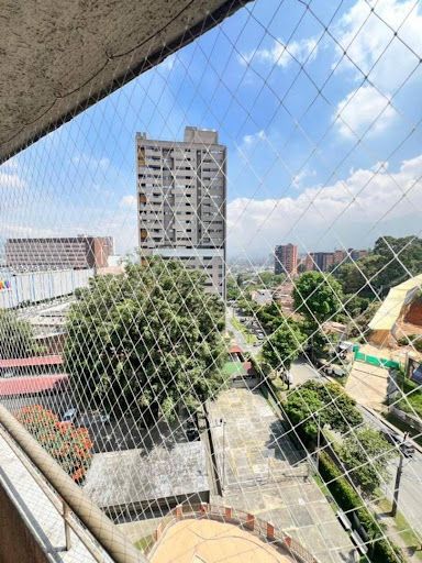 Apartamento en arriendo Antioquia Sabaneta Holanda 70 m2 Habitaciones 3 Baños 2 Garajes 1 Precio $2550000