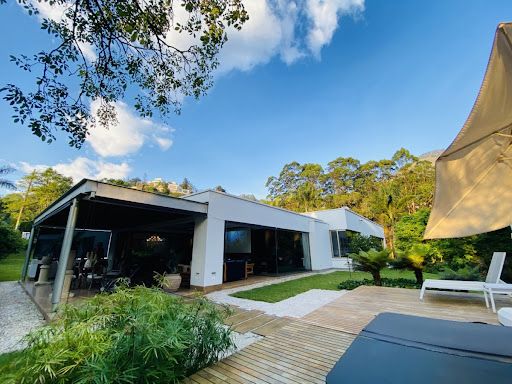 Casa en venta Antioquia Medellín Altos Del Poblado 750 m2 Habitaciones 4 Baños 5 Garajes 13 Precio $7000000000