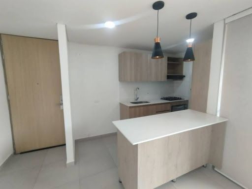 Apartamento en arriendo Antioquia Medellín Bombona No1 65 m2 Habitaciones 2 Baños 2 Garajes 0 Precio $2500000