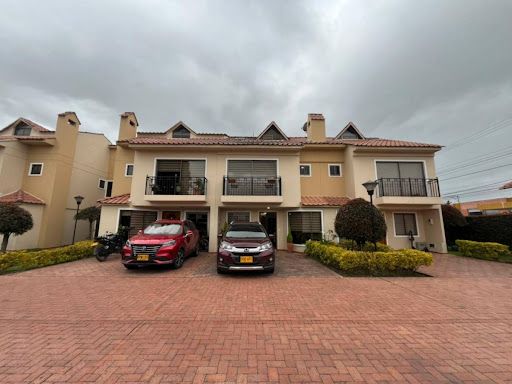 Casa en venta Cundinamarca Chía Chia 178 m2 Habitaciones 4 Baños 4 Garajes 2 Precio $630000000